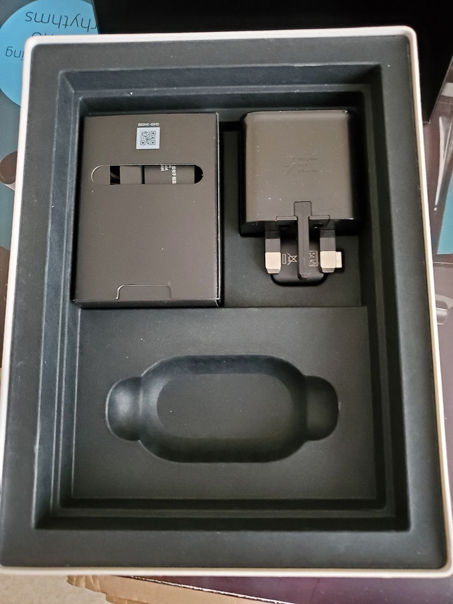 Box where phone came in