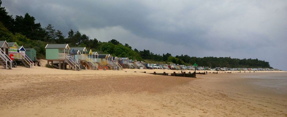 beach-huts-wells-next-the-sea.jpg