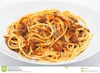 plate-spaghetti-bolognese-22470219