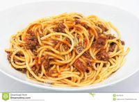 plate-spaghetti-bolognese-22470219